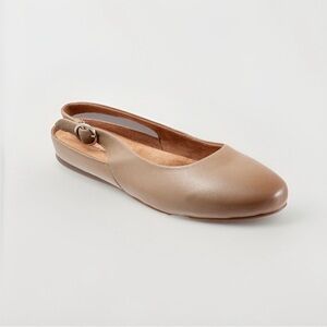 Softwalk Sandy Ballet Flats Taupe Leather 7.5 W Comfort Shoes Slingback Slip On